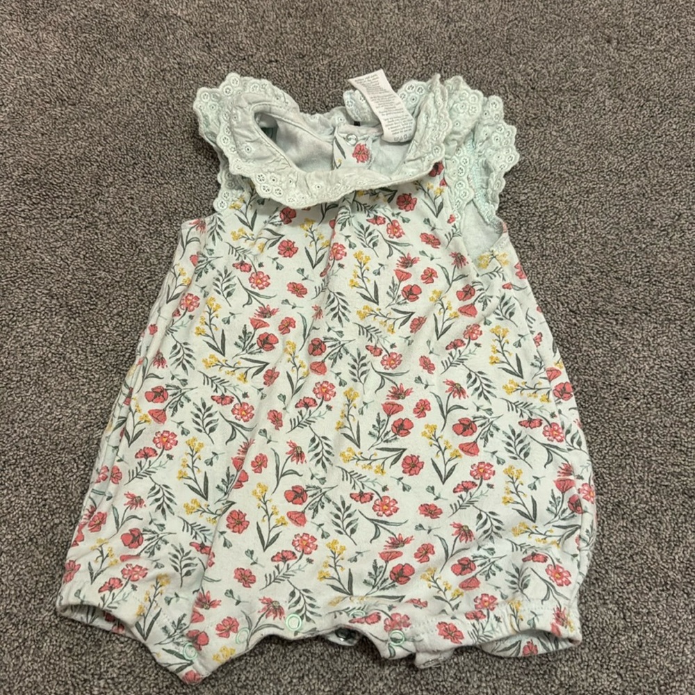 Lauren Ashely romper - beautiful neckline and color